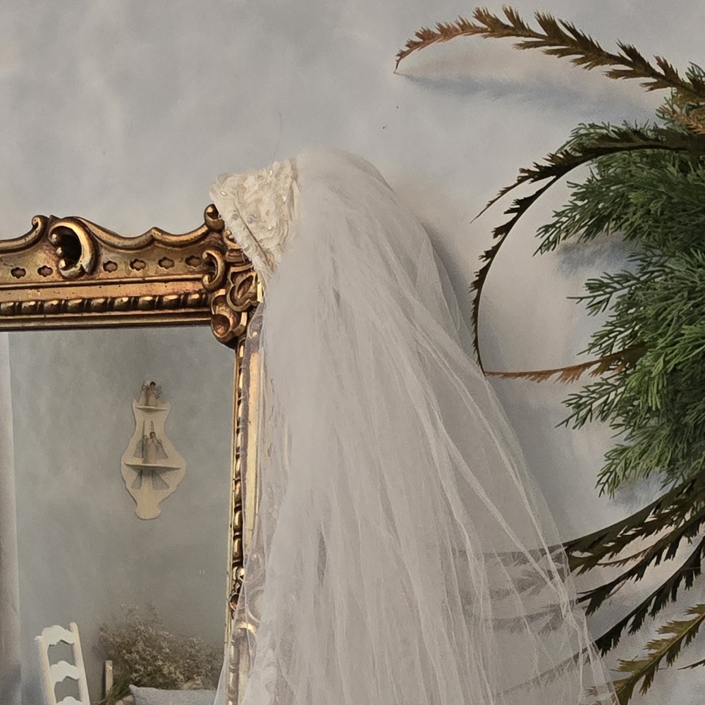 1950s Vintage Cathedral Wedding Veil